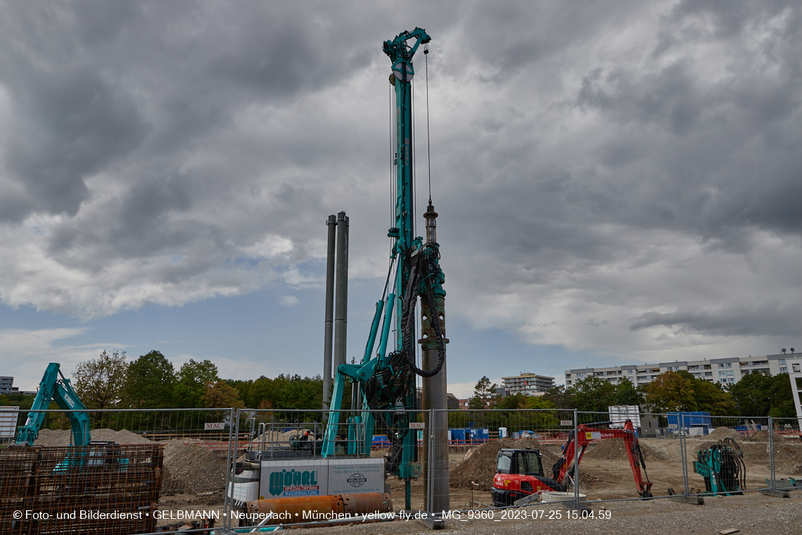 25.07.2023 - Rundgang im Alexisquartier in Neuperlach